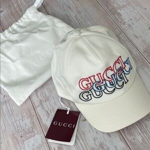 $850 New, Authentic GUCCI Baseball Cap Hat White XL Extra Large logo red blue